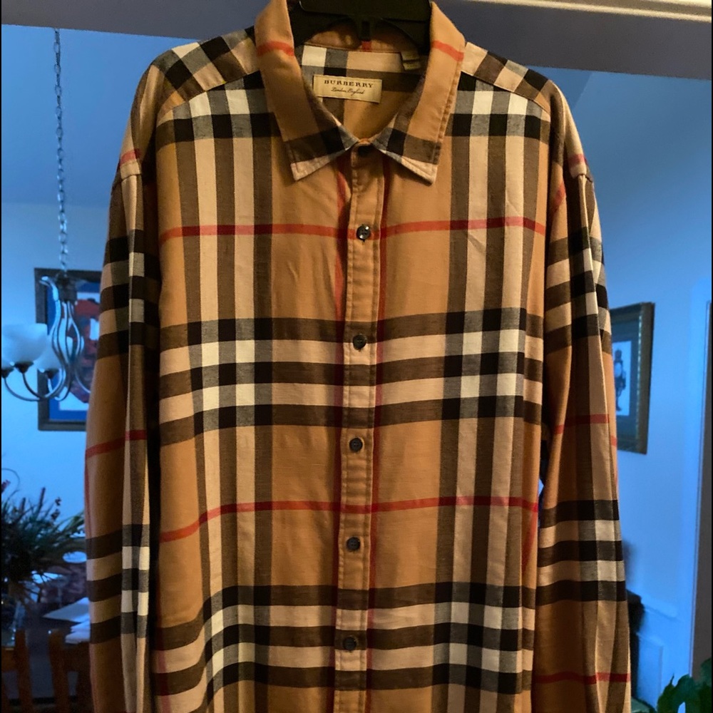 Burberry men’s shirt